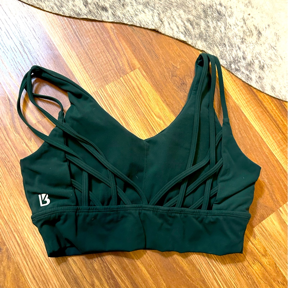 Size medium buffbunny sports Dora